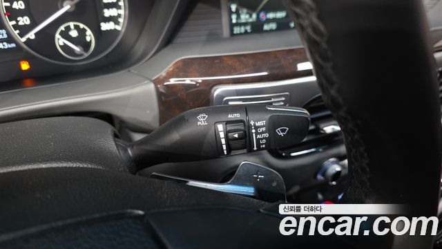 Genesis EQ900 2016 — photo 19