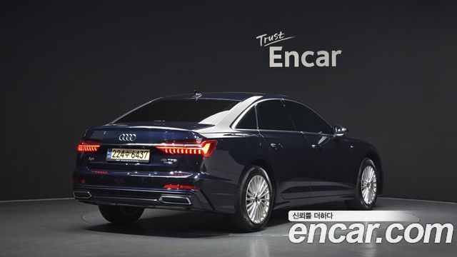Audi A6 2021 — photo 2
