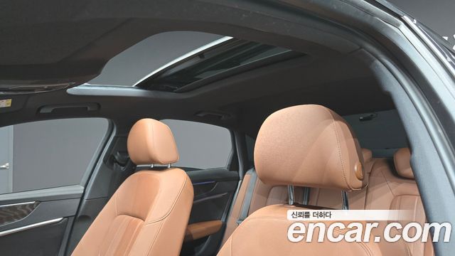 Audi A6 2021 — photo 19