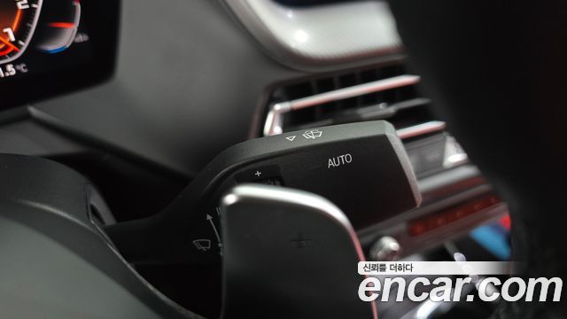 BMW 2-Series 2021 — photo 27