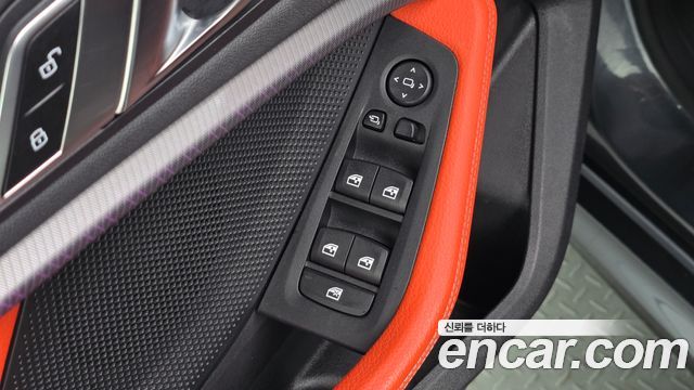BMW 2-Series 2021 — photo 28
