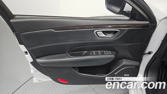 Renault Korea SM6 2019 — photo 14