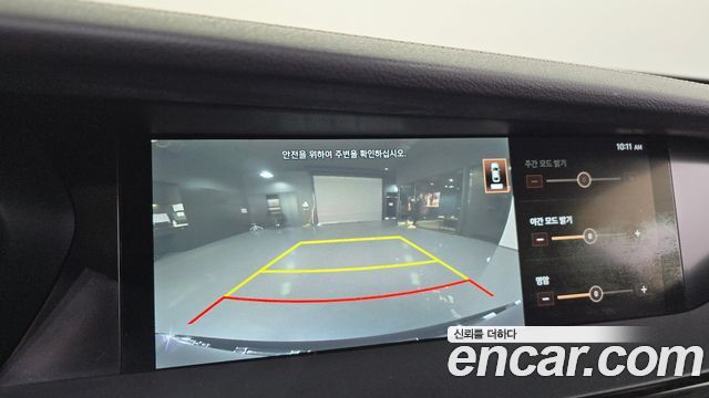 Genesis G90 2019 — photo 21