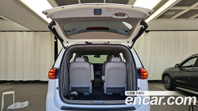 Kia Canival 2019 — photo 20