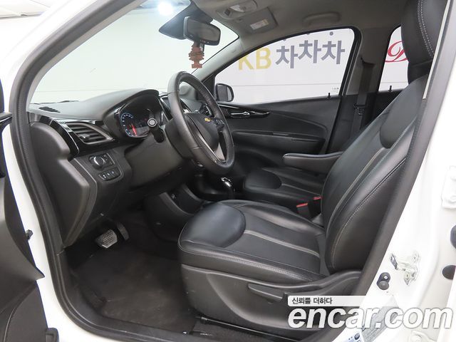 Chevrolet Korea Spark 2022 — photo 5