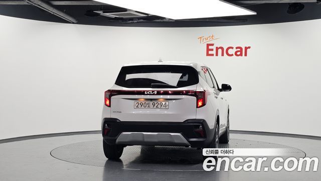 Kia Seltos 2023 — photo 4