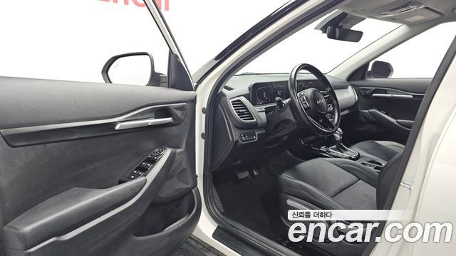 Kia Seltos 2023 — photo 13