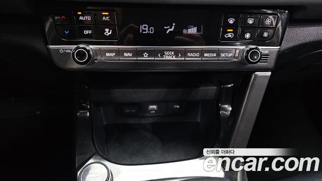 Kia Seltos 2023 — photo 22
