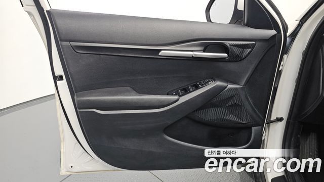 Kia Seltos 2023 — photo 14