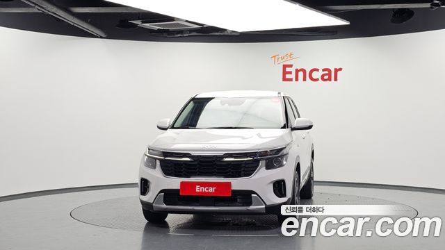 Kia Seltos 2023 — photo 3