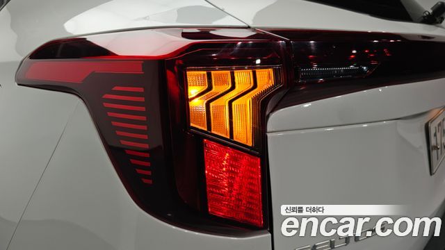 Kia Seltos 2023 — photo 9