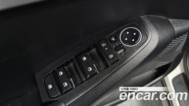Kia Seltos 2023 — photo 31