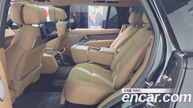 Land Rover Range Rover 2024 — photo 4