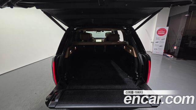 Land Rover Range Rover 2024 — photo 10