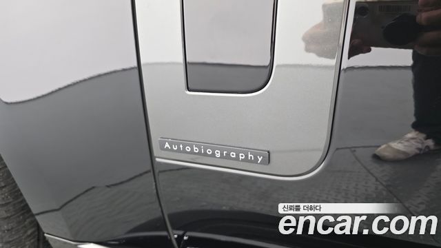 Land Rover Range Rover 2024 — photo 19