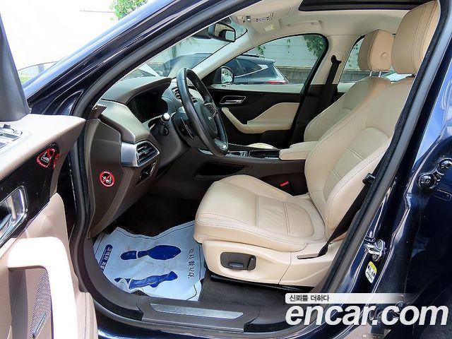 Jaguar F-PACE 2018 — photo 5