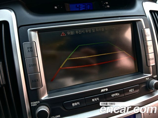 Hyundai AVANTE 2010 — photo 17
