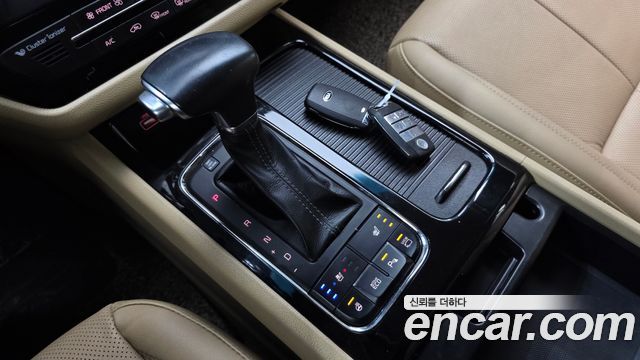 Kia Canival 2018 — photo 12
