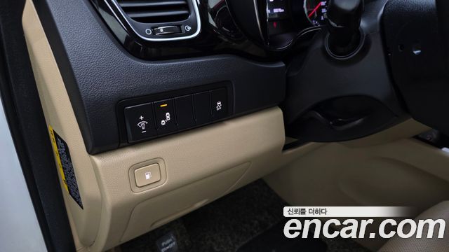 Kia Canival 2018 — photo 26