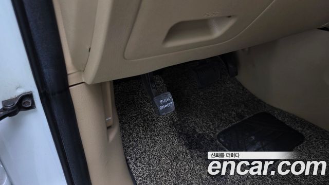 Kia Canival 2018 — photo 27