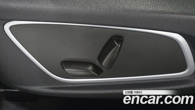 Renault Korea QM6 2025 — photo 32