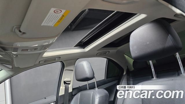 Mercedes-Benz C-Class 2012 — photo 19