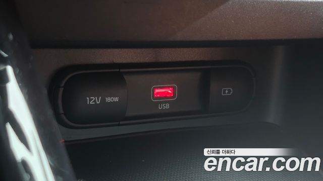Kia K3 2022 — photo 18