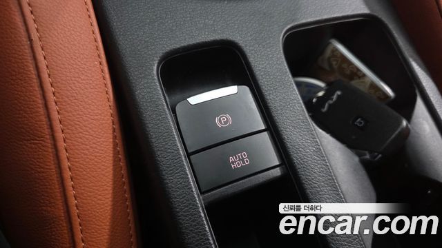 Kia K3 2022 — photo 19