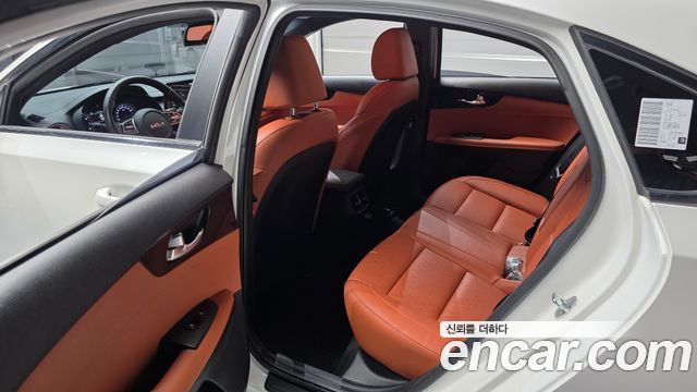 Kia K3 2022 — photo 25