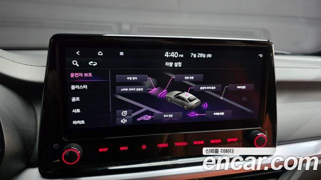 Kia K3 2022 — photo 35