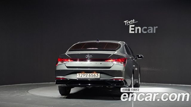 Hyundai AVANTE 2021 — photo 4