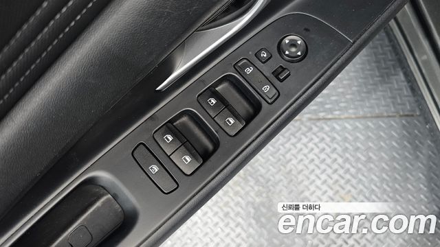 Hyundai AVANTE 2021 — photo 26