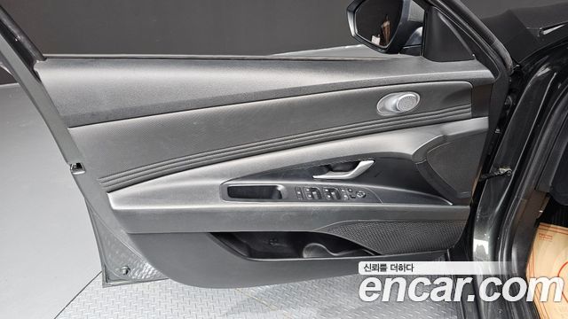 Hyundai AVANTE 2021 — photo 14