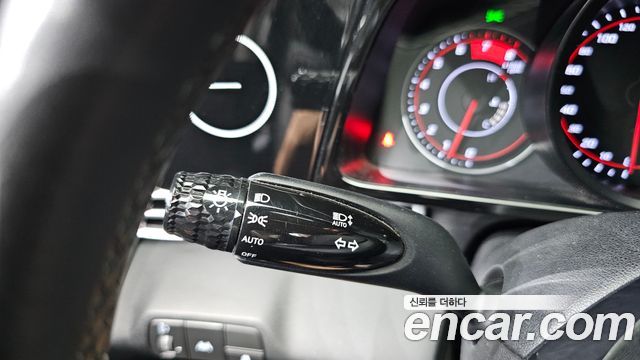 Hyundai AVANTE 2021 — photo 27