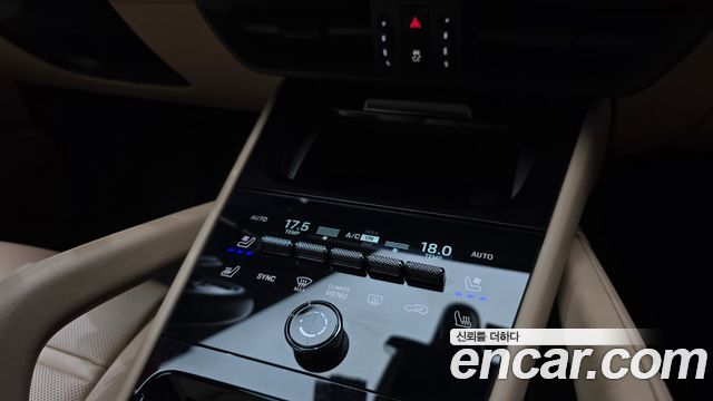 Porsche Cayenne 2024 — photo 32