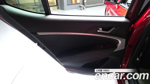 Genesis G70 2019 — photo 15
