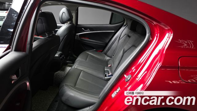Genesis G70 2019 — photo 16