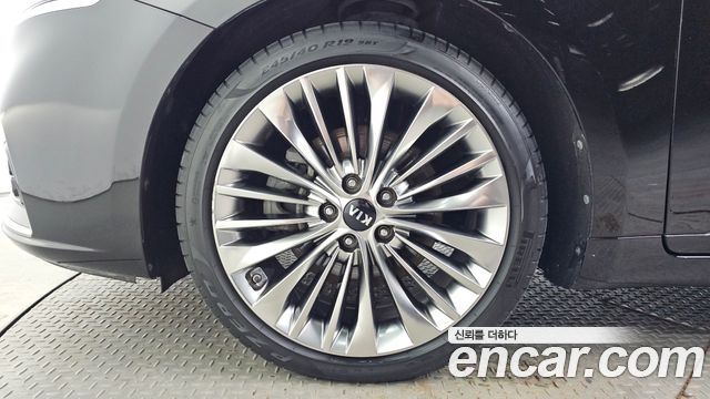 Kia K7 2016 — photo 5
