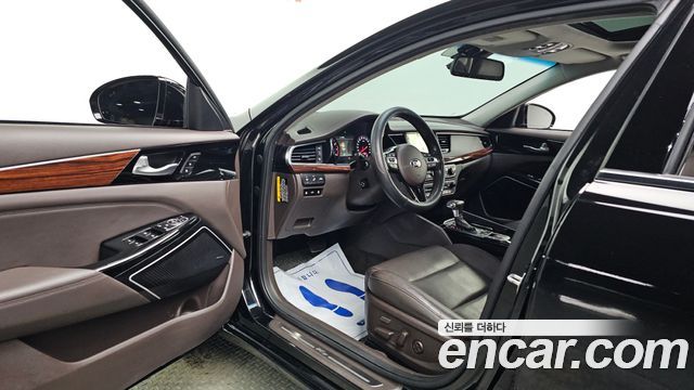 Kia K7 2016 — photo 10