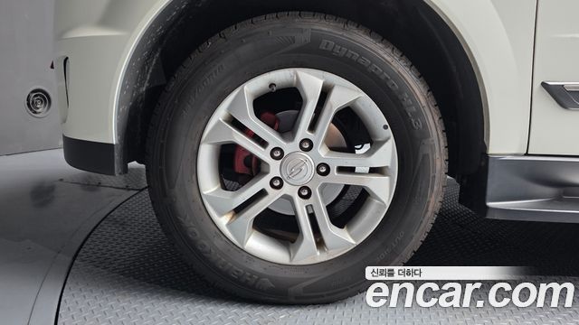 KG Mobility KORANDO 2014 — photo 5
