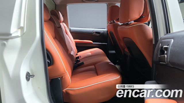 KG Mobility KORANDO 2014 — photo 17