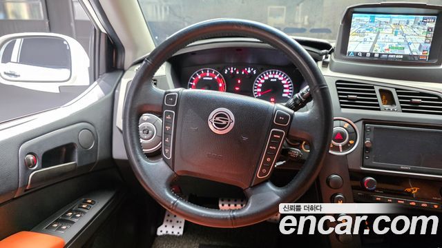KG Mobility KORANDO 2014 — photo 20