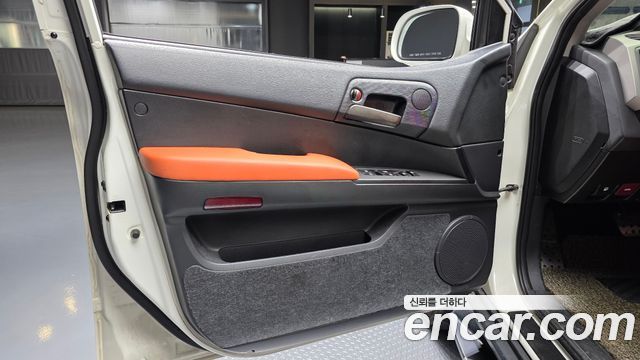 KG Mobility KORANDO 2014 — photo 14