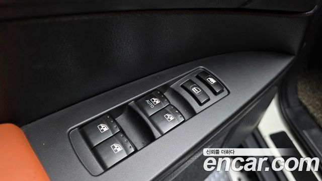 KG Mobility KORANDO 2014 — photo 28