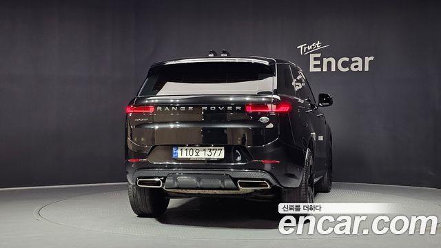 Land Rover Range Rover Sport 2023 — photo 4