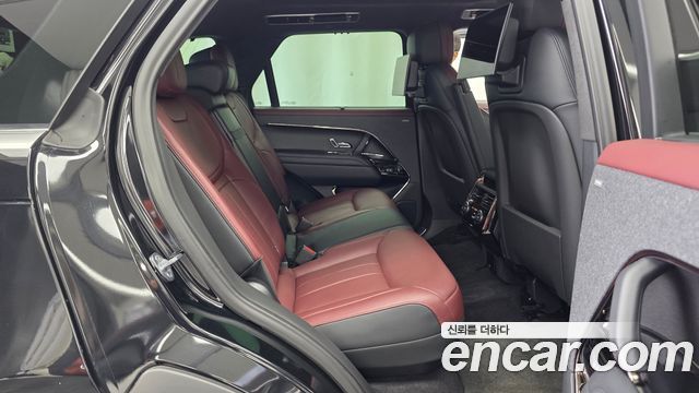 Land Rover Range Rover Sport 2023 — photo 18