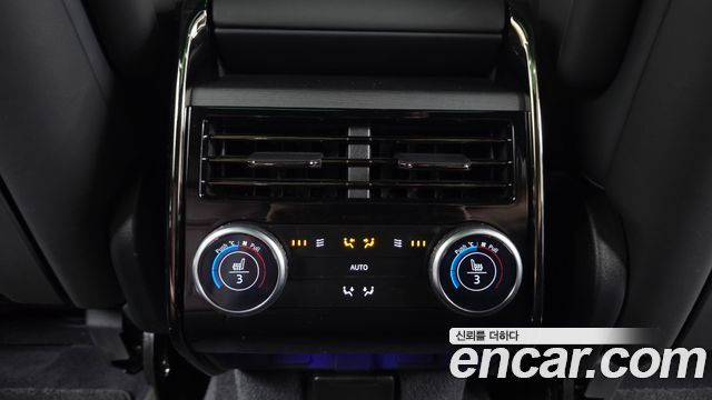 Land Rover Range Rover Sport 2023 — photo 24