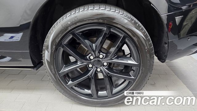 Land Rover Range Rover Sport 2023 — photo 7