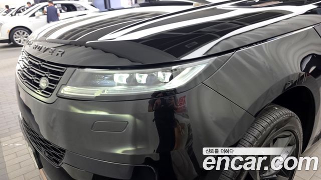 Land Rover Range Rover Sport 2023 — photo 8
