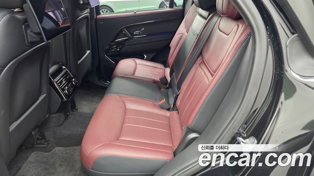 Land Rover Range Rover Sport 2023 — photo 16